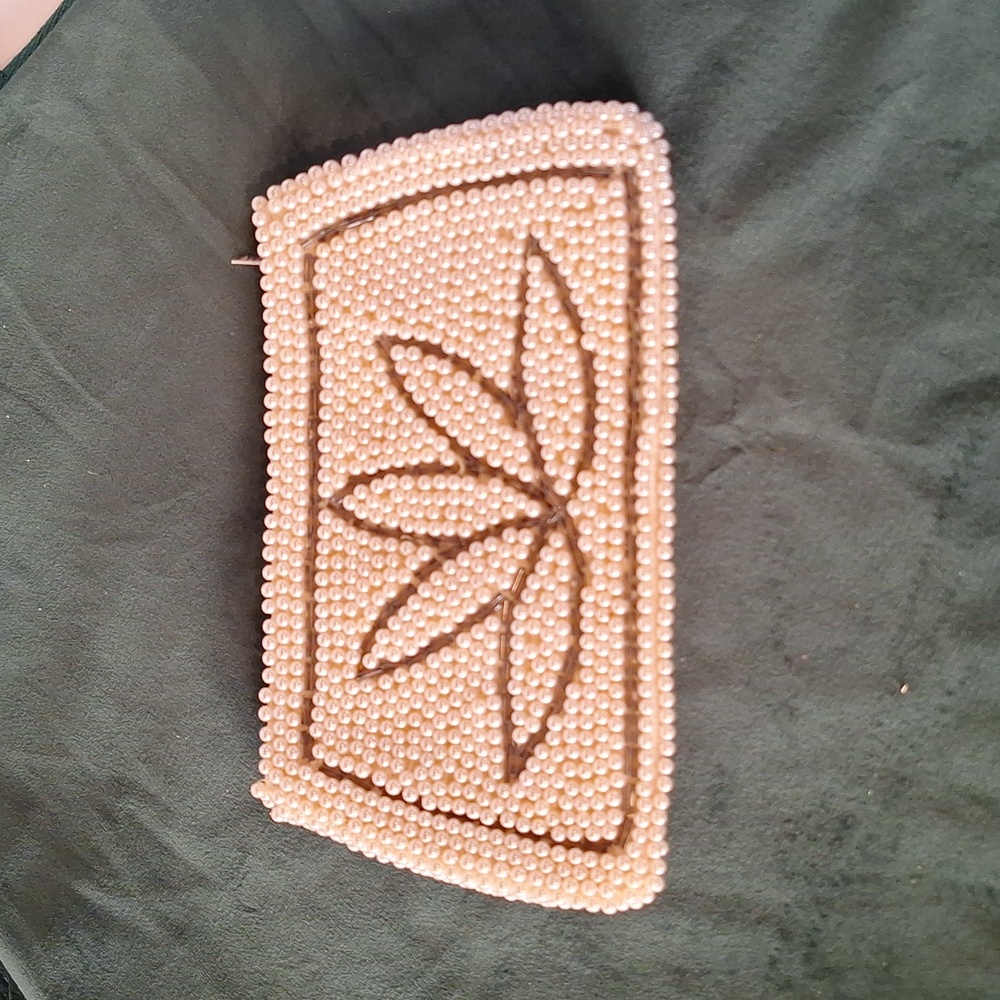 Faux pearl Beaded clutch Vintage